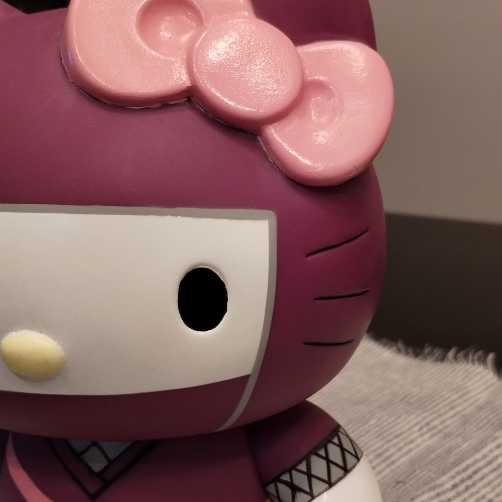 HELLO KITTY NINJA BANK 2008 - Picture 2 of 5